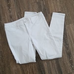 AE white jeans